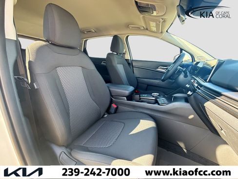 New 2026 Kia Sportage LX image 13