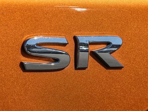 Used 2019 Nissan Kicks SR w/ Interior Electronics Package image 6