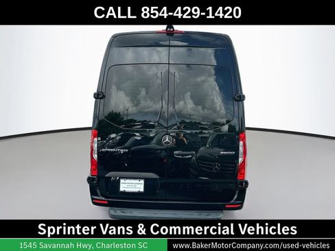 Used 2019 Mercedes-Benz Sprinter 3500 image 10