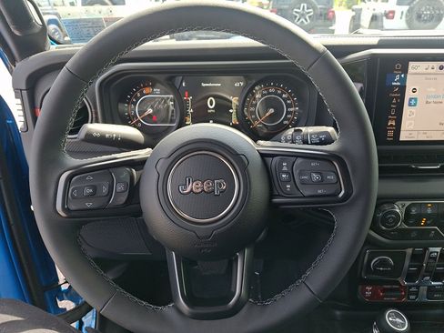 New 2026 Jeep Wrangler Unlimited Rubicon w/ Safety Group AWD/4WD image 15