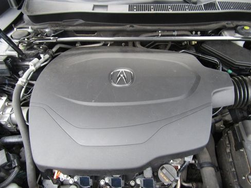 Used 2015 Acura TLX V6 w/ Technology Package FWD image 35