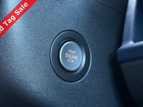 New 2025 Volkswagen ID. Buzz Pro S image 22