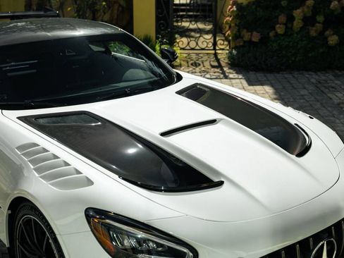 Used 2021 Mercedes-Benz AMG GT Black Series image 4