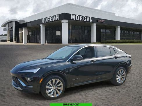 New 2025 Buick Envista Avenir image 3