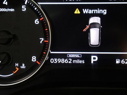 Used 2024 Mitsubishi Outlander SE image 37