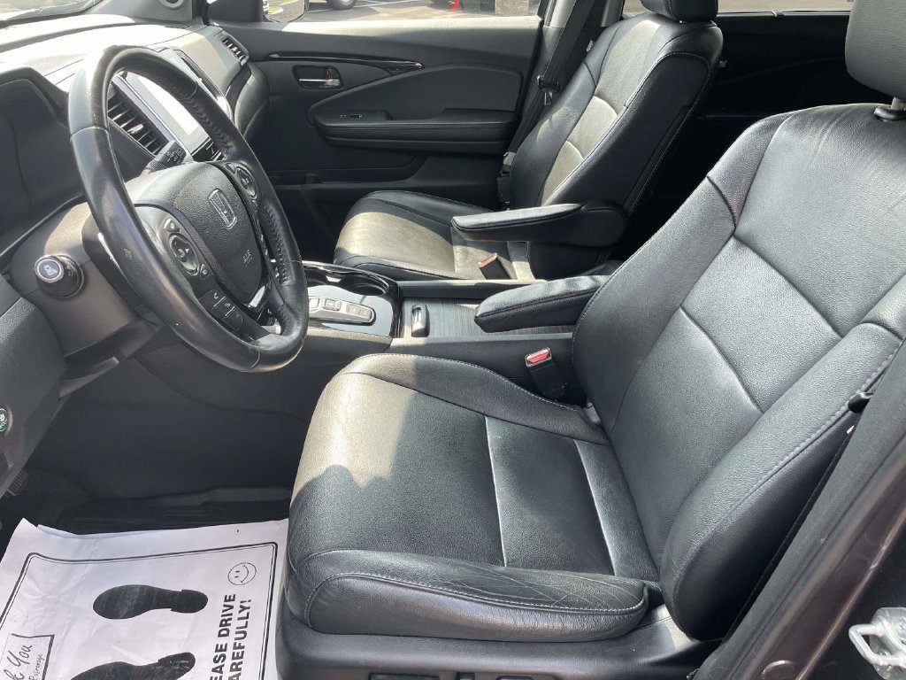 Used 2017 Honda Pilot Touring image 13