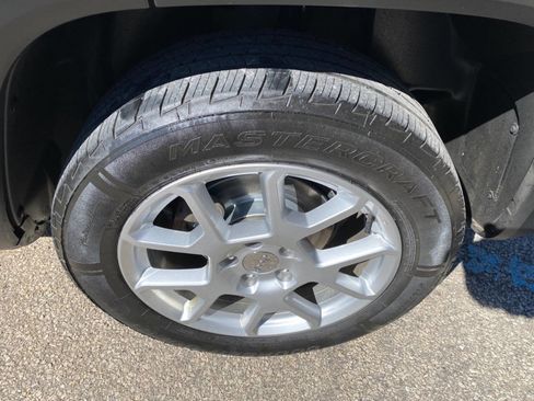 Used 2021 Jeep Renegade Latitude w/ Convenience Group image 10