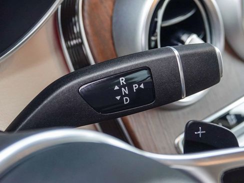 Certified 2022 Mercedes-Benz GLC 300 4MATIC image 19