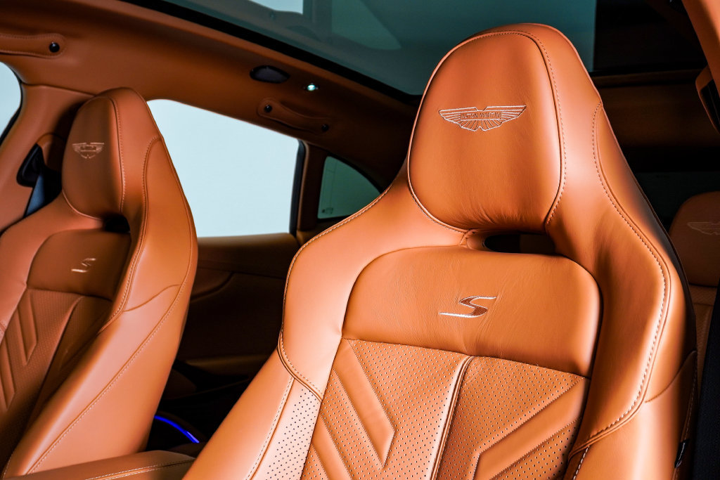 New 2026 Aston Martin DBX 707 AWD/4WD image 22