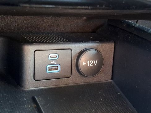 Certified 2023 Ford Escape SE FWD image 21