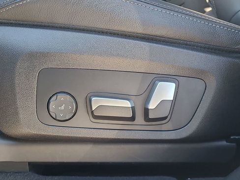 Used 2023 BMW X3 xDrive30i w/ M Sport Package image 26