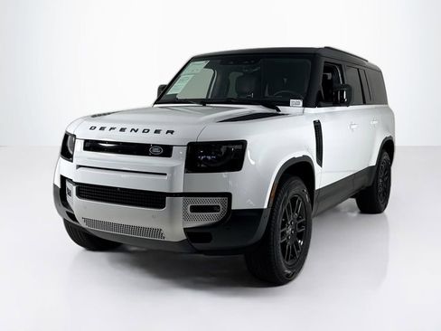 Used 2025 Land Rover Defender 130 S image 1