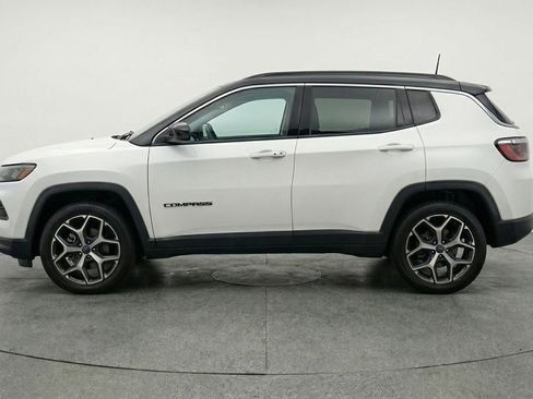 Used 2025 Jeep Compass Limited AWD/4WD image 5