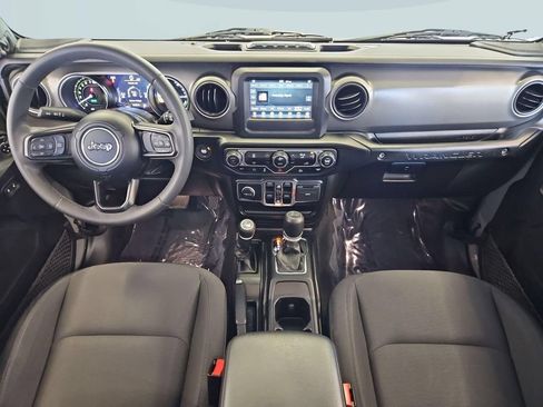 Used 2023 Jeep Wrangler Unlimited w/ Convenience Group AWD/4WD image 22