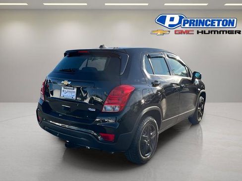 Used 2017 Chevrolet Trax LS FWD image 5