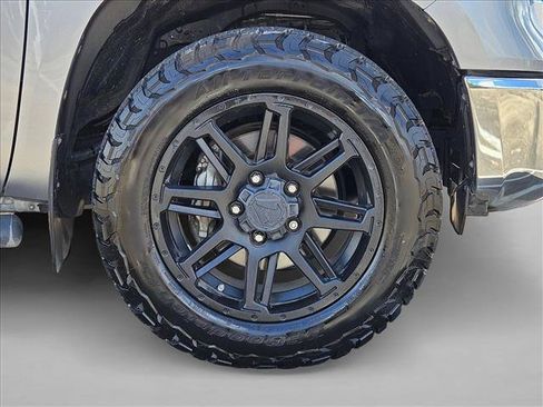 Used 2020 Toyota Tundra SR5 w/ SR5 Upgrade Package RWD image 20