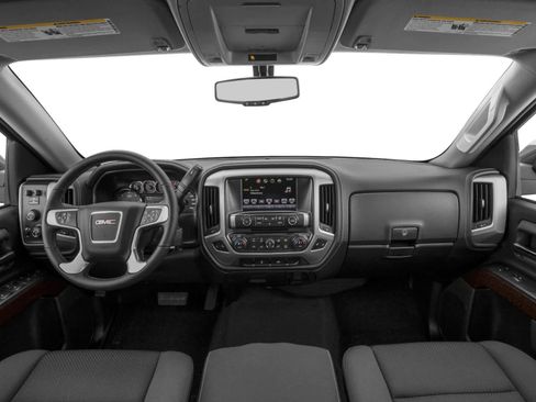 Used 2018 GMC Sierra 1500 SLE w/ SLE Value Package AWD/4WD image 5