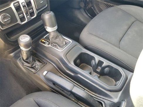 Used 2020 Jeep Wrangler Unlimited Sport S image 26