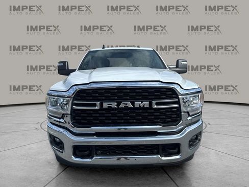 Used 2024 RAM 2500 Big Horn w/ Off Road Package AWD/4WD image 8