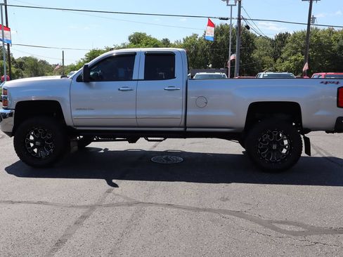 Used 2015 Chevrolet Silverado 2500 LTZ w/ Snow Plow Prep Package AWD/4WD image 22