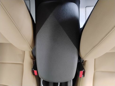 Used 2013 Hyundai Elantra Limited w/ Technology Pkg FWD image 74