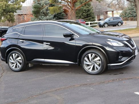 Used 2020 Nissan Murano SL w/ Moonroof Package image 2