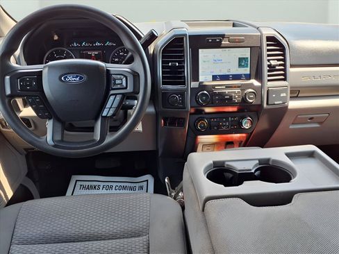 Used 2022 Ford F350 XLT AWD/4WD image 10