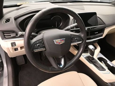 Used 2023 Cadillac CT4 Premium Luxury RWD image 25