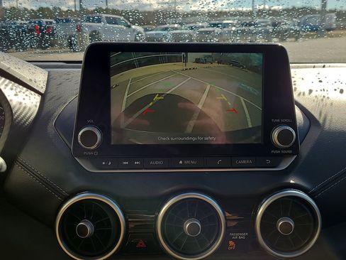 Used 2024 Nissan Sentra SV image 29