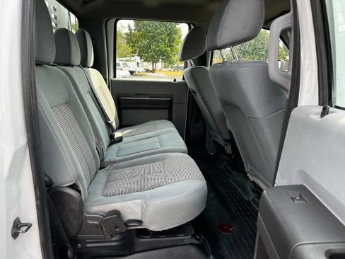 Used 2012 Ford F550 4x4 Crew Cab Super Duty w/ Payload Upgrade Pkg image 19