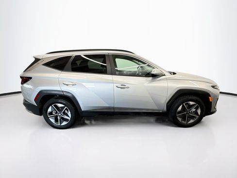 Used 2025 Hyundai Tucson SEL FWD image 10