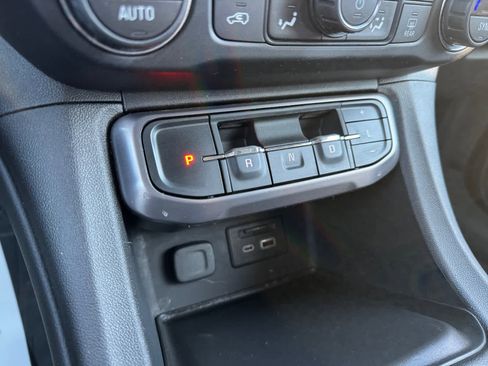 Used 2021 GMC Acadia AT4 w/ Trailering Package image 8