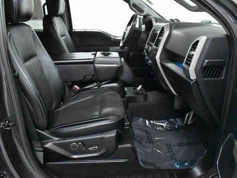 Used 2018 Ford F150 Lariat image 13