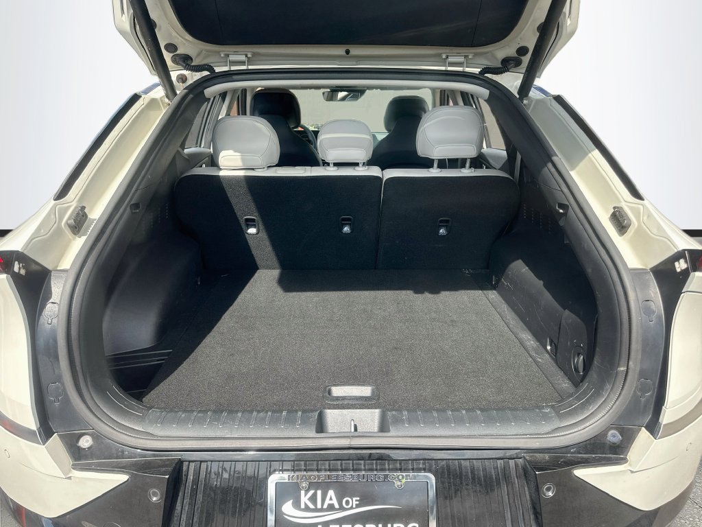 Certified 2023 Kia EV6 Wind w/ Wind Technology Package RWD image 26