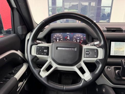 Used 2020 Land Rover Defender 110 SE AWD/4WD image 13