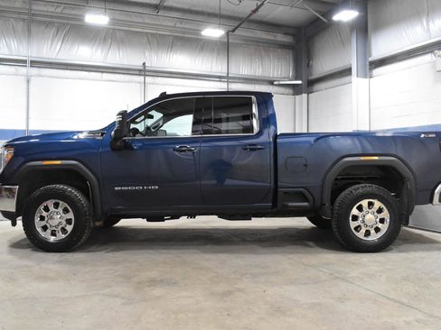 Used 2022 GMC Sierra 2500 SLE w/ X31 Off-Road Package AWD/4WD image 20