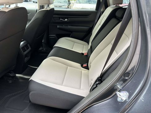 Certified 2024 Honda CR-V EX image 9