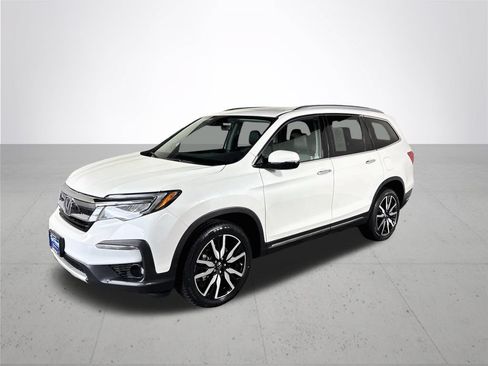 Used 2022 Honda Pilot Touring image 2
