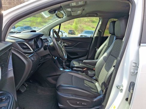 Used 2016 Buick Encore FWD image 13