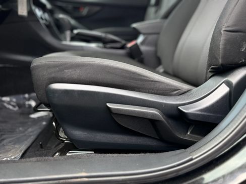 Used 2018 Subaru Impreza 2.0i AWD/4WD image 36