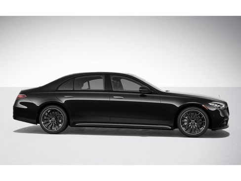 Used 2025 Mercedes-Benz S 580e 4MATIC Sedan image 15