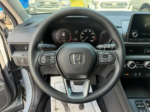 Used 2025 Honda CR-V EX image 5