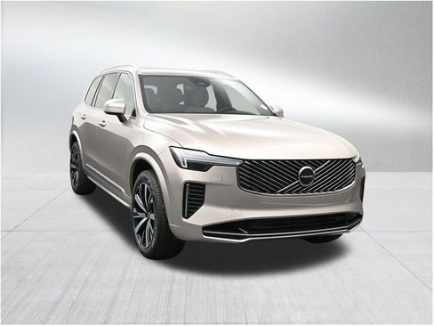 New 2026 Volvo XC90 T8 Core AWD/4WD image 7