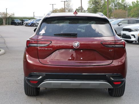 Used 2023 Buick Envision Essence w/ Sport Touring Package FWD image 4