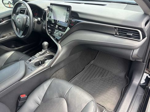 Used 2021 Toyota Camry XSE FWD image 28