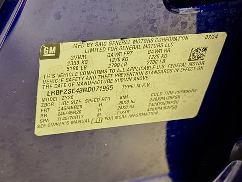 Certified 2024 Buick Envision Avenir image 32