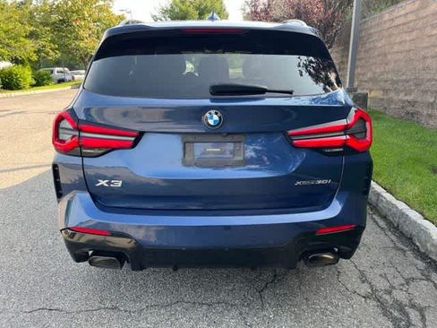 Used 2022 BMW X3 xDrive30i w/ M Sport Package AWD/4WD image 5