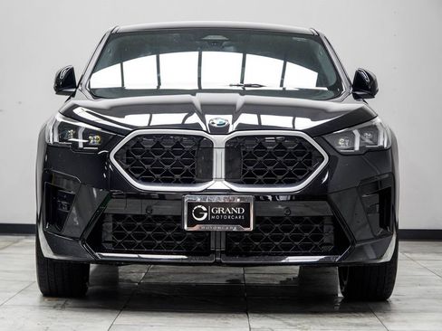 Used 2025 BMW X2 xDrive28i image 6