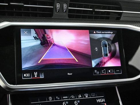 Used 2023 Audi RS 7 Sportback w/ RS 7 Executive Package image 14