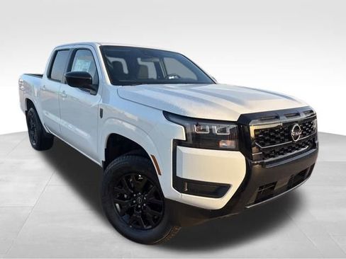 New 2026 Nissan Frontier SV w/ Tow Package AWD/4WD image 2
